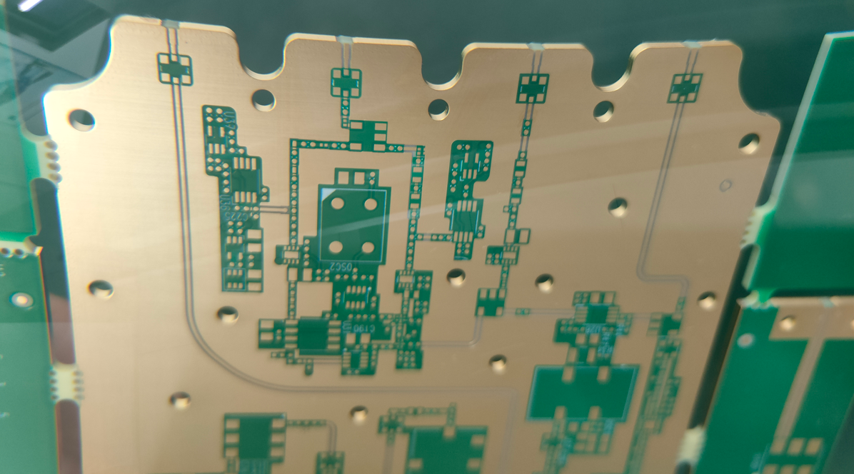 High-Speed PCB Material Selection Guide